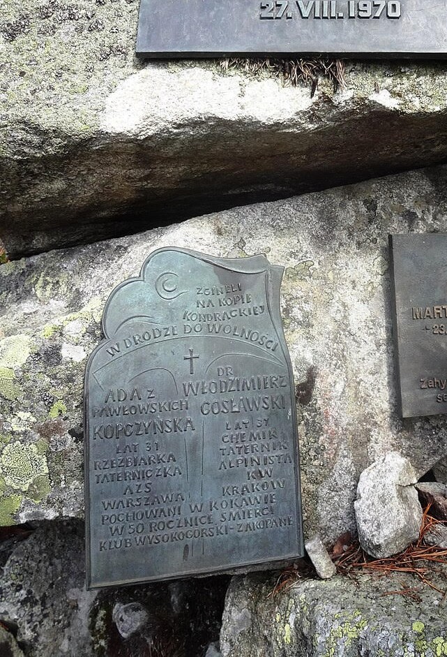 Plaque to Ada Kopczyńska, sister of Tadeusz Pawłowski, at the Tatra Symbolic Cemetery below Ostrva