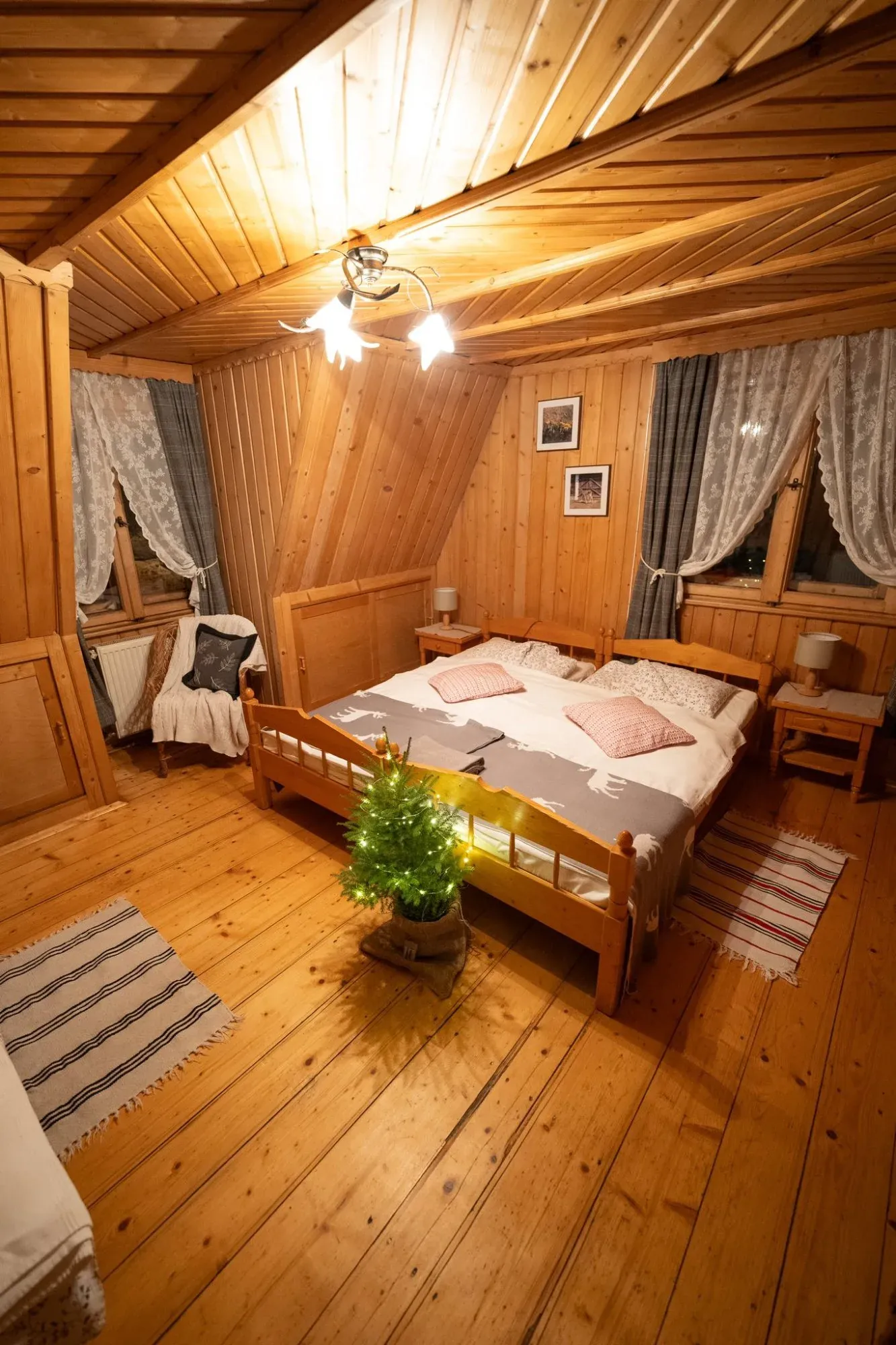 Wood panelled room, second view